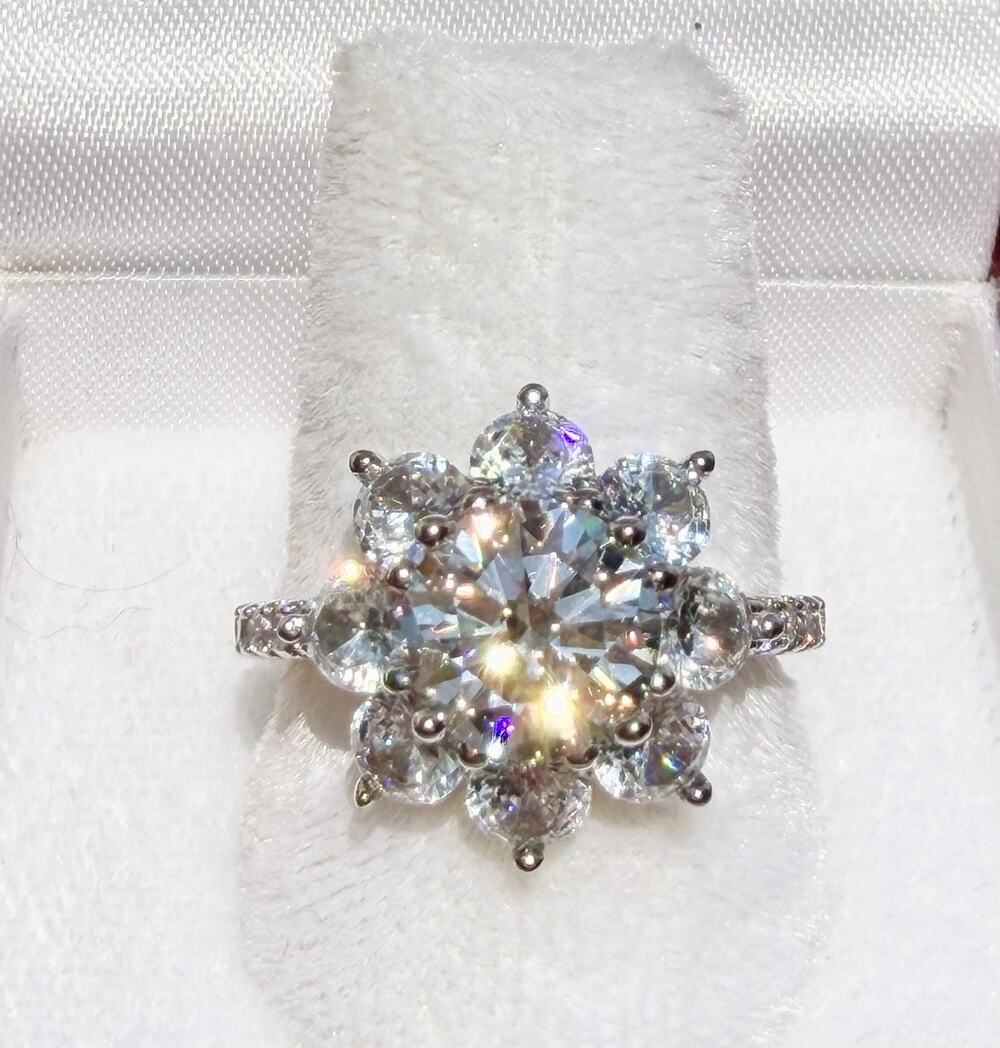 Genuine Moissanite Ring 2 Ct Size 8.25 GRA Certified S925 VVS1 & D Color